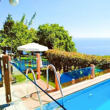 Case de vacanță House